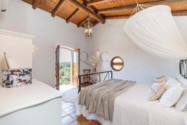 5 Bedroom Villa For Sale in São Brás de Alportel