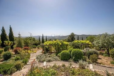 5 Bedroom Villa For Sale in São Brás de Alportel