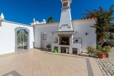 5 Bedroom Villa For Sale in Loulé (São Clemente)