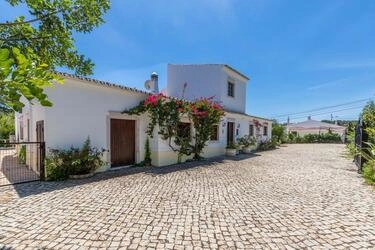 5 Bedroom Villa For Sale in São Brás de Alportel