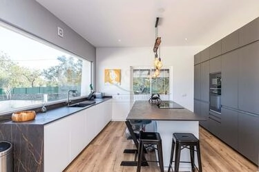 5 Bedroom Villa For Sale in São Brás de Alportel