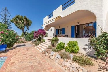 Villa avec 5 chambres à vendre à Santa Bárbara de Nexe