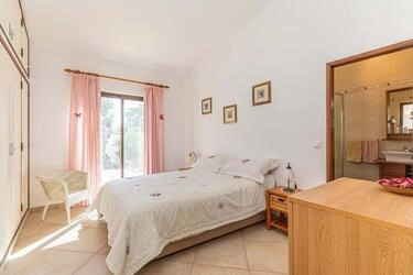 Villa avec 5 chambres à vendre à Santa Bárbara de Nexe