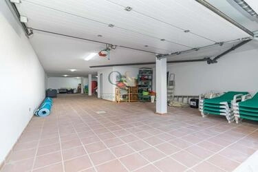 Villa com 5 quartos à venda em Quarteira