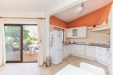 Villa com 5 quartos à venda em Santa Bárbara de Nexe