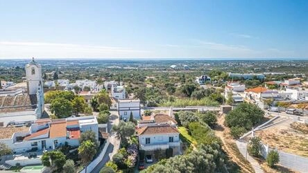 Villa com 5 quartos à venda em Santa Bárbara de Nexe