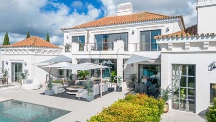 Villa com 5 quartos à venda em Almancil