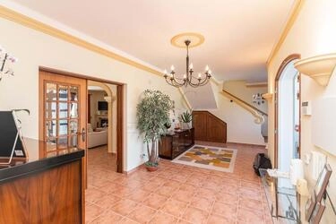 Villa com 5 quartos à venda em Loulé (São Clemente)
