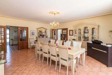 Villa com 5 quartos à venda em Loulé (São Clemente)