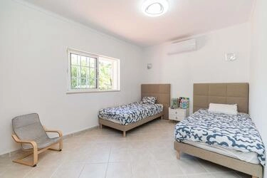 6 Bedroom Villa For Sale in São Brás de Alportel