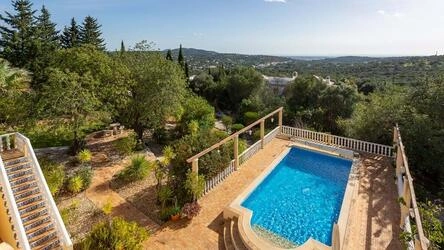 Villa com 6 quartos à venda em Santa Bárbara de Nexe