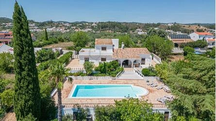 5 Bedroom Villa For Sale in São Brás de Alportel